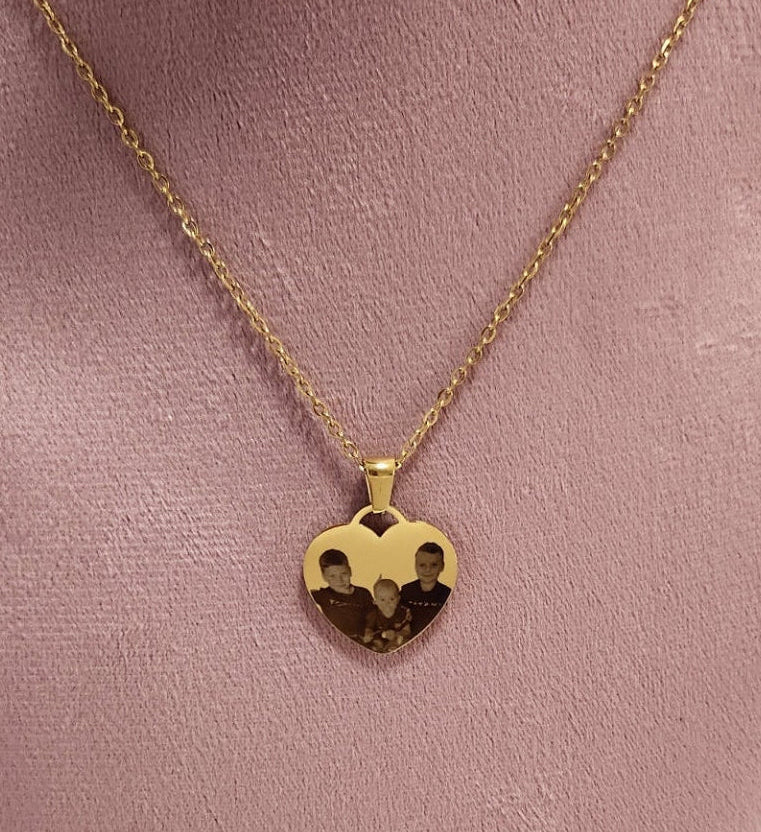 Gold Heart Pendant Necklace