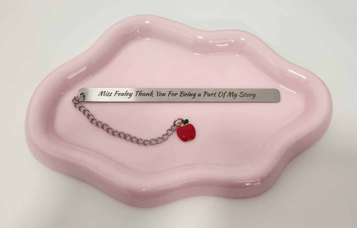 Apple Bookmark