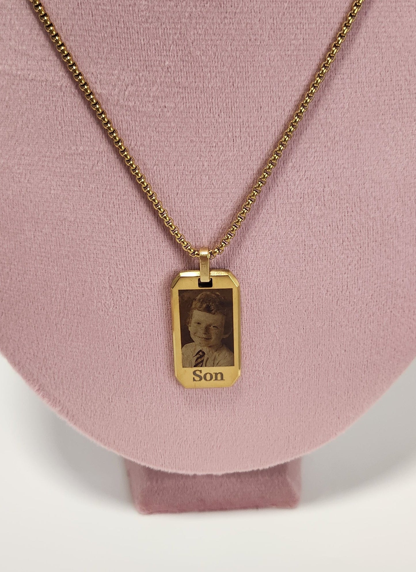 Men’s Gold Tag Chain
