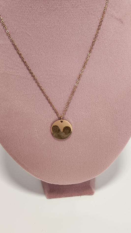 Rose Gold Circle Pendant Necklace