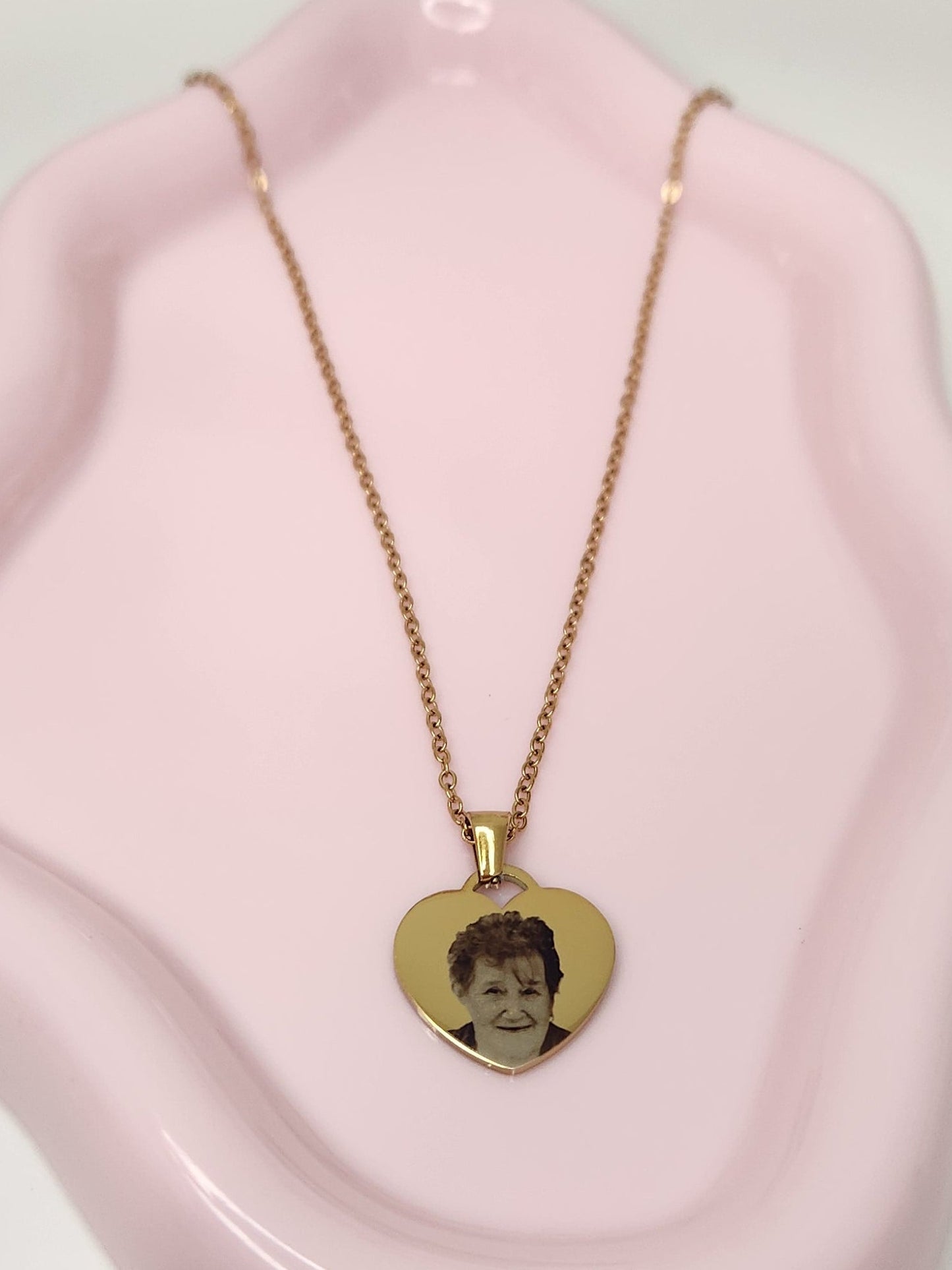 Gold Heart Pendant Necklace